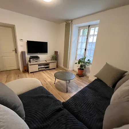 Maison A Cote Du Marche Notre-dame Poitiers