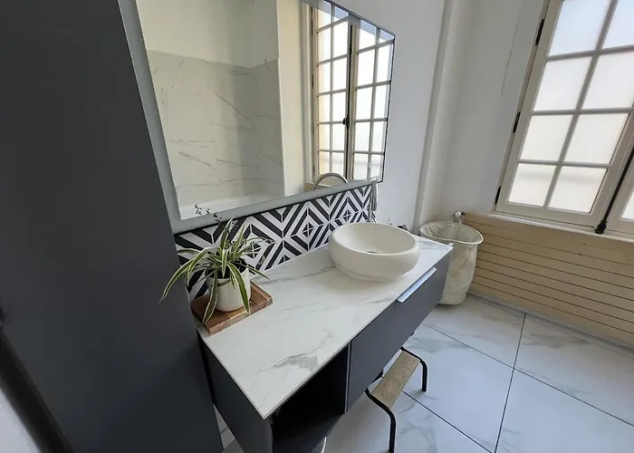 Ferienhaus Maison En Face Du Marche Notre-dame *