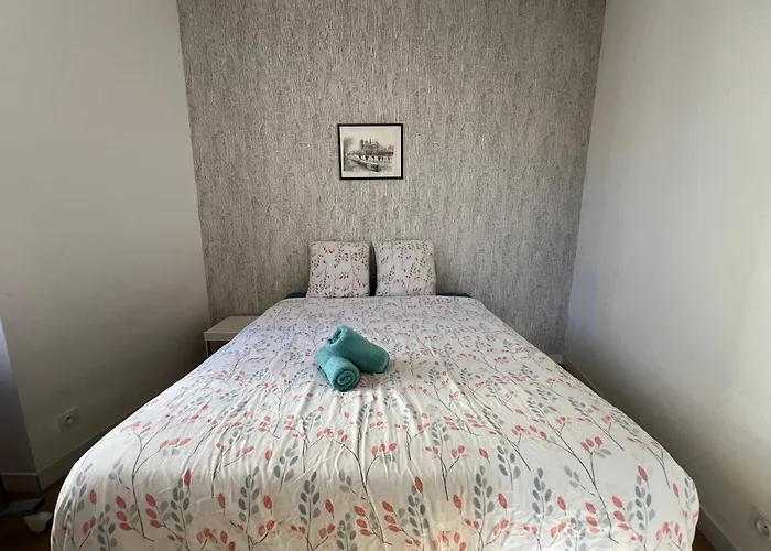 Maison En Face Du Marche Notre-dame Holiday home