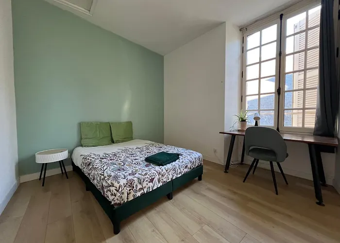 Ferienhaus Maison En Face Du Marche Notre-dame Poitiers